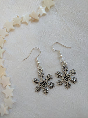 Snow drop earrings