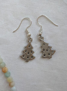 Christmas tree earrings