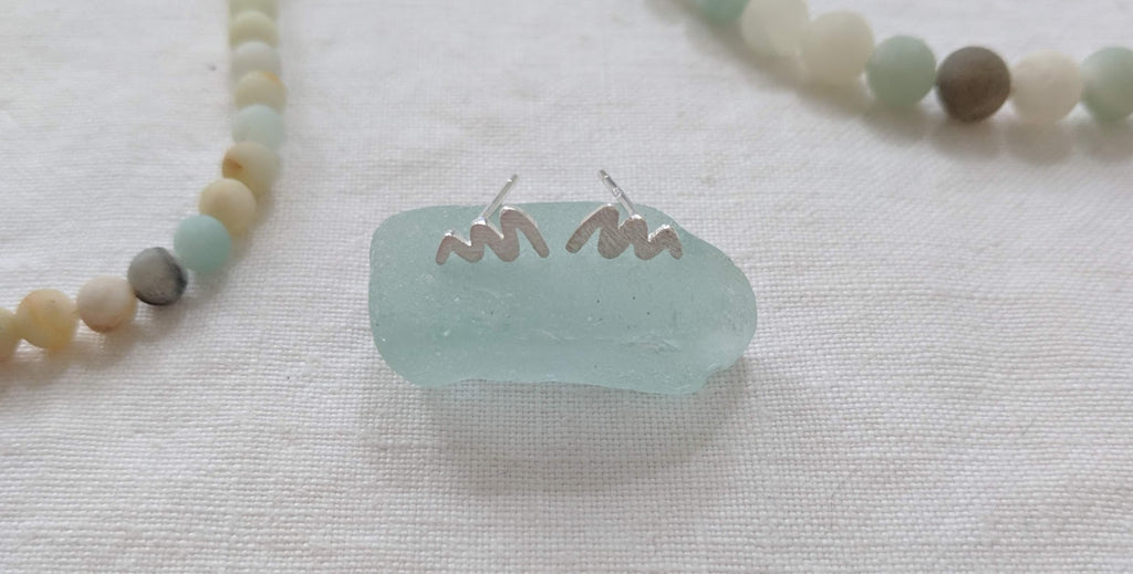 Line studs | Squiggle Studs | Silver Studs | Silver Earrings | Wave jewelry